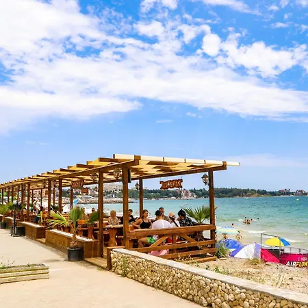 Luxury First Line With Pool By The Sea Apartment Nessebar
