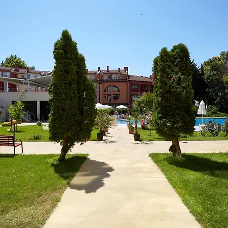 Luxury First Line With Pool By The Sea Апартаменты Несебр