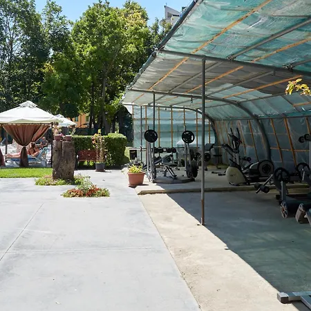 Luxury First Line With Pool By The Sea Апартаменты