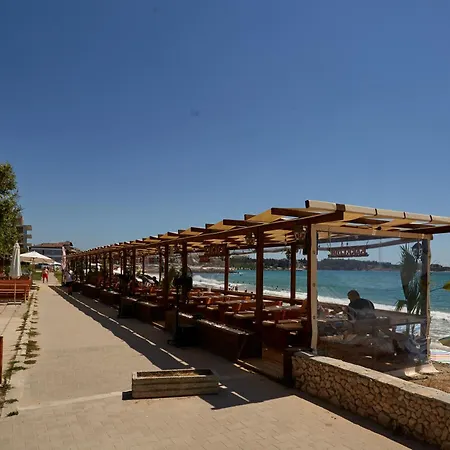 Luxury First Line With Pool By The Sea Διαμέρισμα Νεσέμπαρ