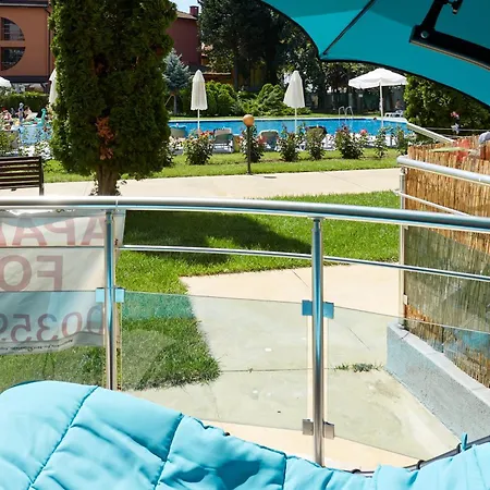 Luxury First Line With Pool By The Sea *
