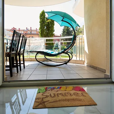 Apartmán Luxury First Line With Pool By The Sea *